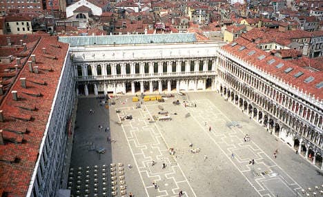 Tourist fined after drone crashes in St Mark’s Square