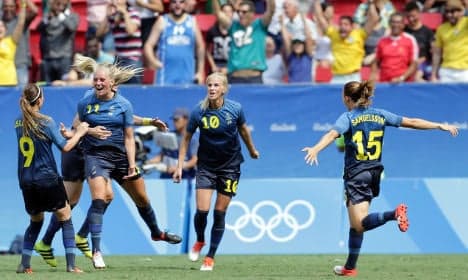Swedish 'cowards' beat USA to reach semi-final