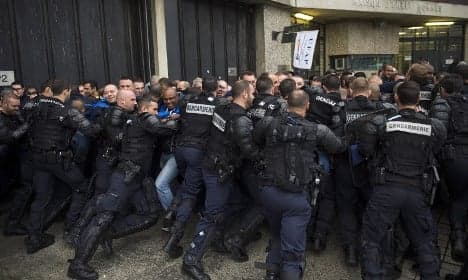 How can France solve the problem of its bursting jails?