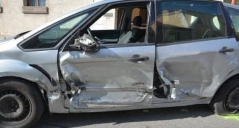 Drunk driver damages ten cars in 400 metres
