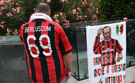 Chinese investors in deal to buy AC Milan