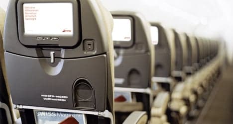 Brawl over seats forces Swiss to abort flight