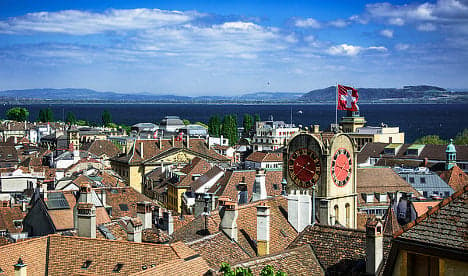 Neuchâtel votes no to foreigners running for office