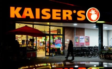 Govt confirms rescue of troubled Kaiser's supermarket
