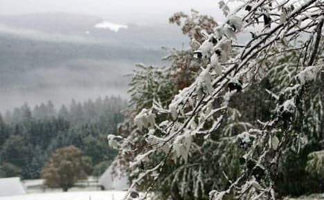South sees first snowfall of season as cold bite sets in