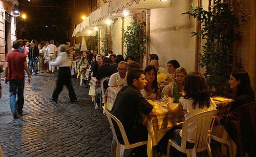 A quarter of Rome's restaurants risk closure over poor hygiene, police warn