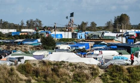 France to clear 'Jungle' migrant camp Monday