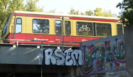 Teenagers killed by train while on tracks spraying graffiti
