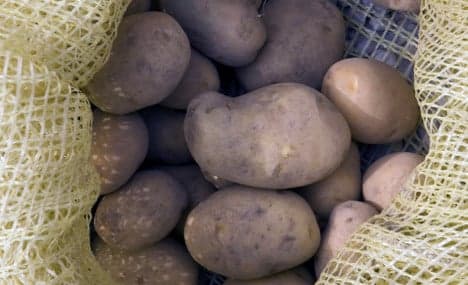 Frenchwoman finds WW1 grenade among her spuds