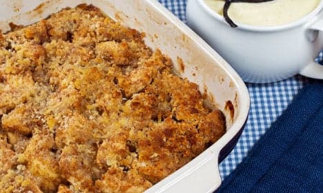 How to make southern Swedish apple crumble