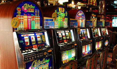 Italian shopkeepers launch legal challenge against slot machine bans