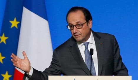 Probe opened after Hollande 'leaked Syria air strikes info'