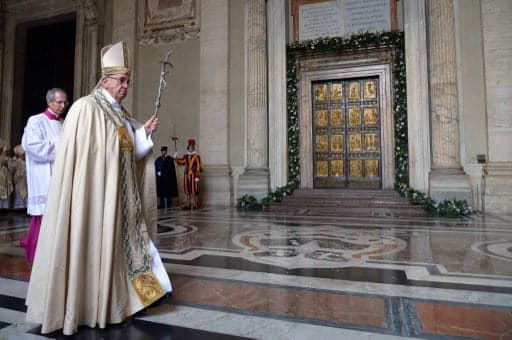 Vatican to open its doors to 1,000 prisoners