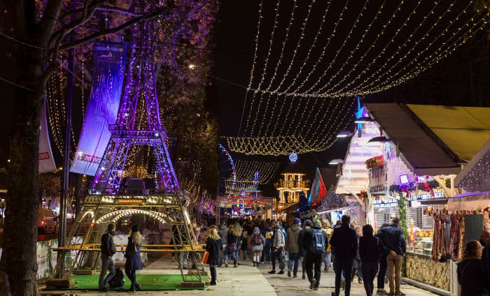 France to beef up security at Christmas markets after Berlin 'terror attack'