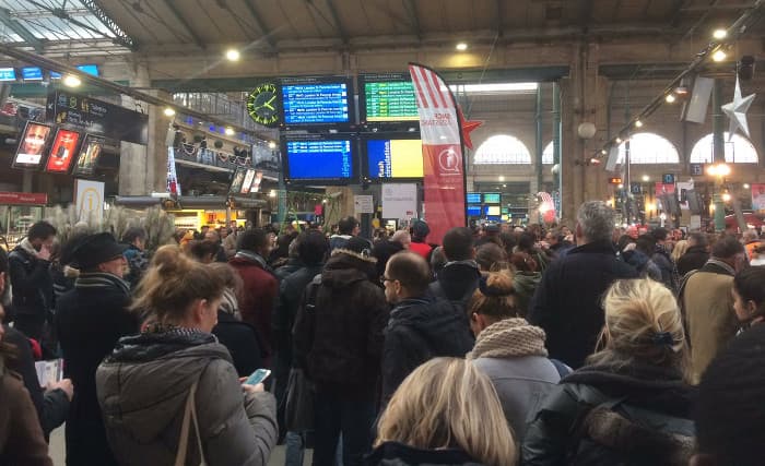 Paris suffers travel chaos after Gare du Nord hit by power cut