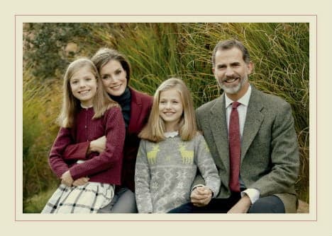 Spanish princess dons reindeer jumper in royal Christmas card