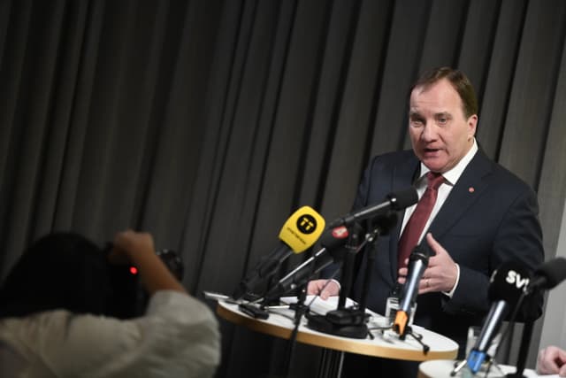 Swedish PM seeks to cut inflow of foreign workers