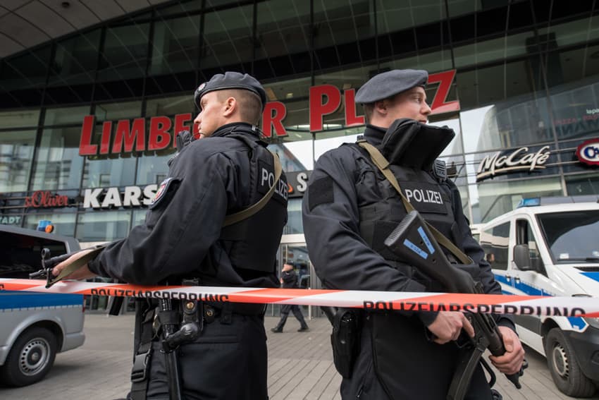 Terror threat that shut down Essen shopping mall was 'very concrete': police