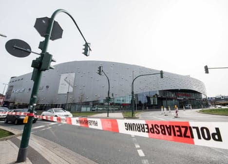 Germany hunts possible contacts of mall attack plotter