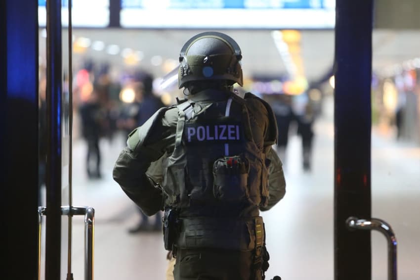 Five injured in 'axe attack' at Düsseldorf train station