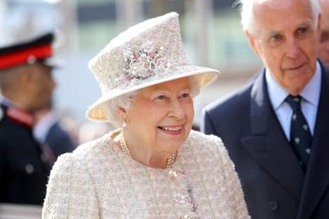 Queen to receive Spanish king in June, then Trump