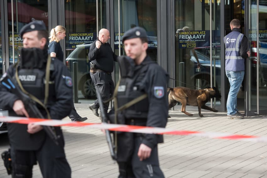 Police free second suspect in Essen mall attack threat