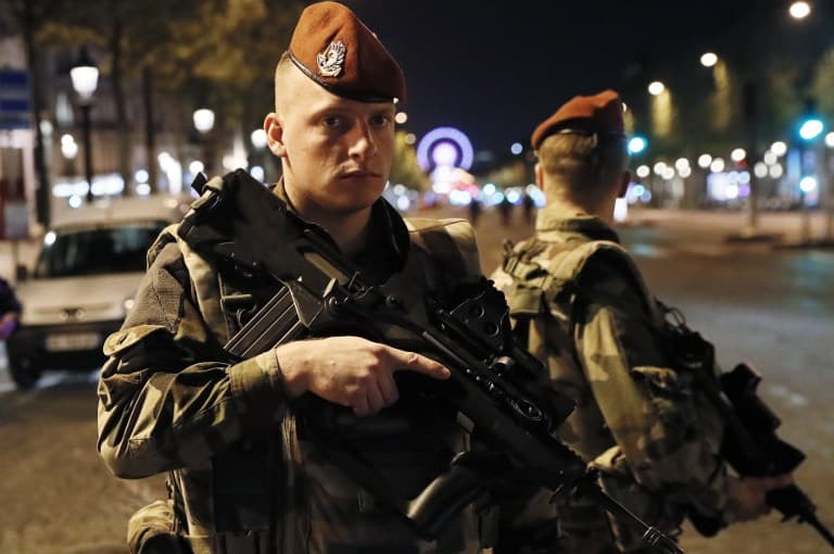 New suspect hunted by France turned himself in to Belgian police