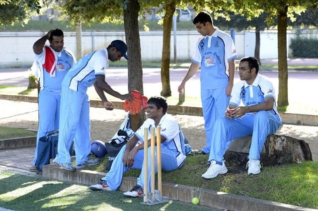 Vatican cricket team heads overseas for interfaith tournament
