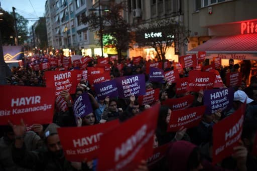 Turks in Switzerland vote no in Erdogan’s referendum