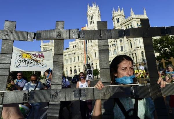 Spain's gag law slammed in press freedom report