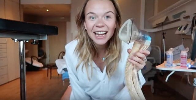 Swedish blogger films her entire childbirth and puts it on YouTube