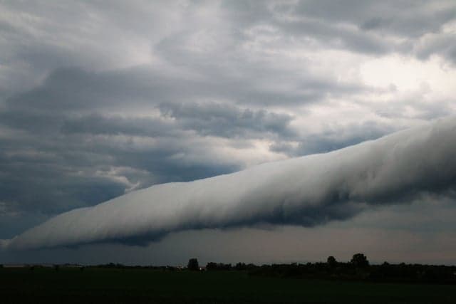 In pictures: 'Apocalyptic' cloud spotted in southern Sweden