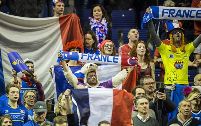 French fans urged to sing God Save the Queen in tribute to terror victims
