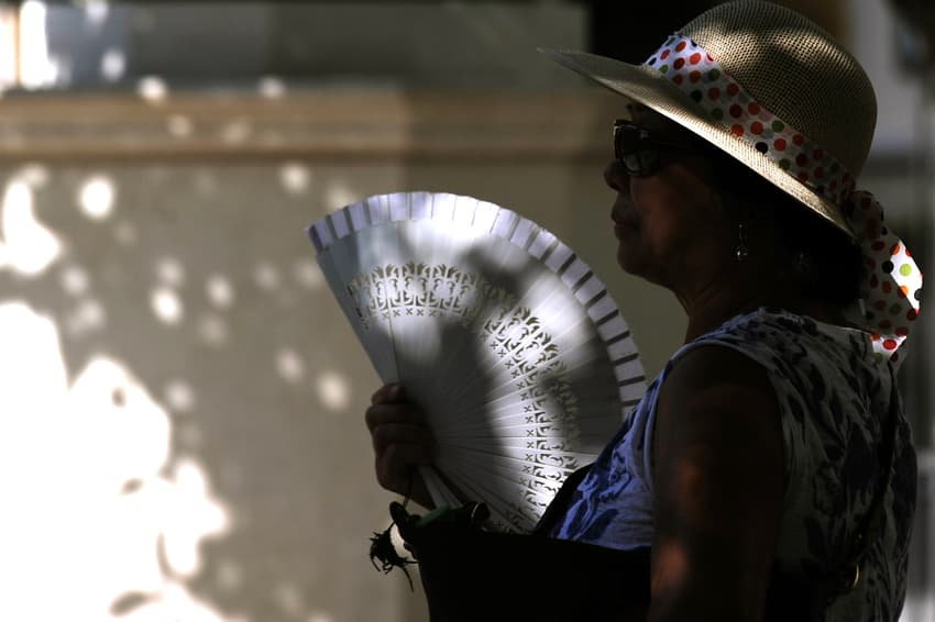 Hot hot hot: Temperatures up to 42C in Spanish heatwave