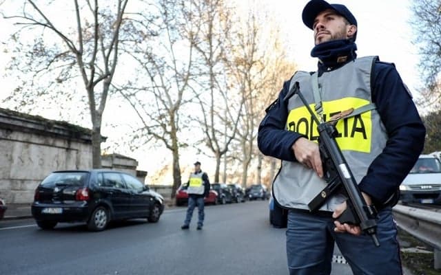 Italy police arrest asylum seeker over Isis propaganda