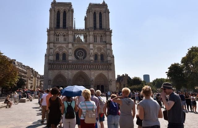 Paris: French appeal to Americans to help patch-up Notre-Dame cathedral