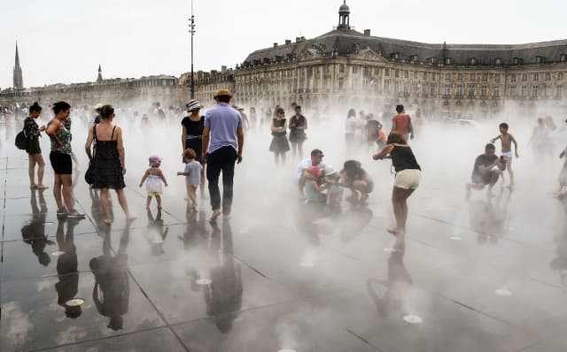 Swathes of France to be hit by storms OR sweltering sun