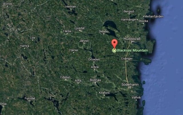Girl found after missing for 13 hours at the edge of Sweden's bear country