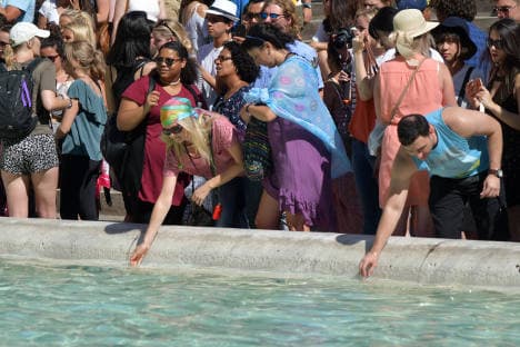 Rome begins crackdown on bad behaviour at Trevi fountain