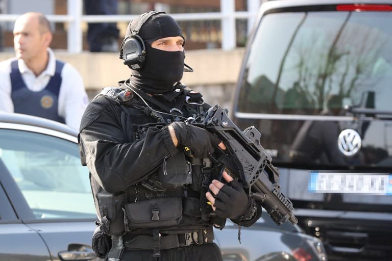Five held in counter-terror raids in northern France and Belgium
