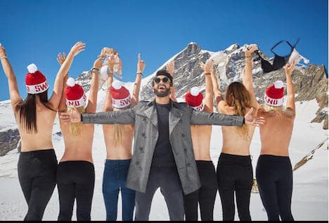 Tourists bare all for Top of Europe photos