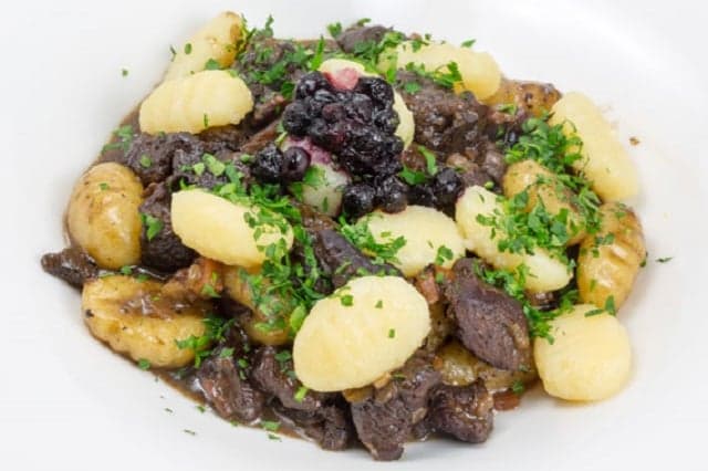 Recipe: How to make venison stew with bilberries and gnocchi