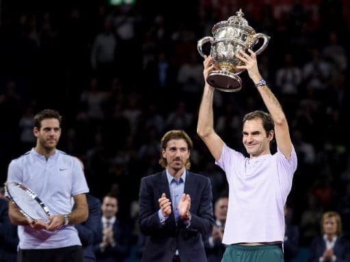 Federer scoops eighth Swiss Indoors title in Basel