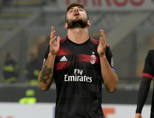 Teenager Cutrone scores extra time winner to give Milan dramatic derby triumph