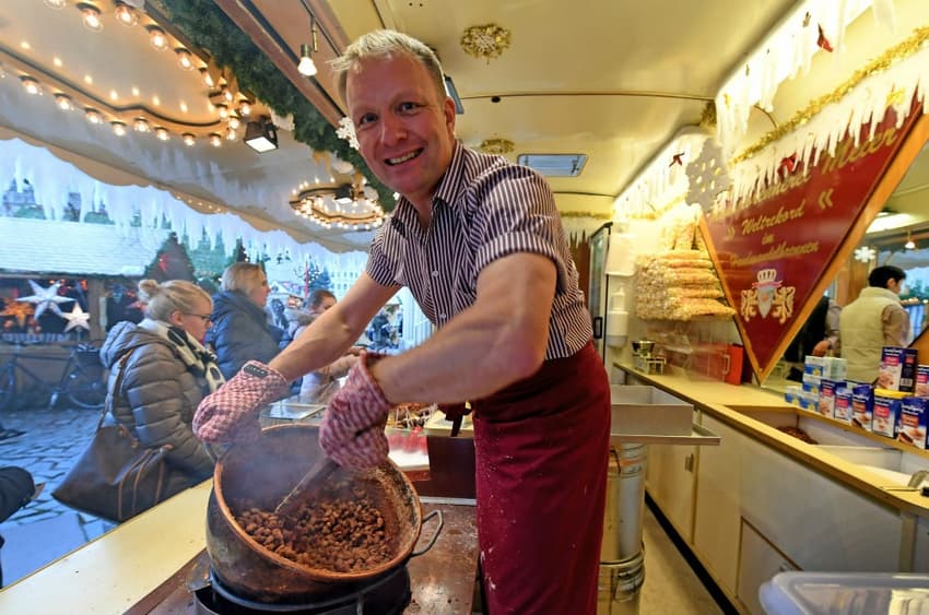 Record holder in Braunschweig still drawing queues for handmade candied almonds