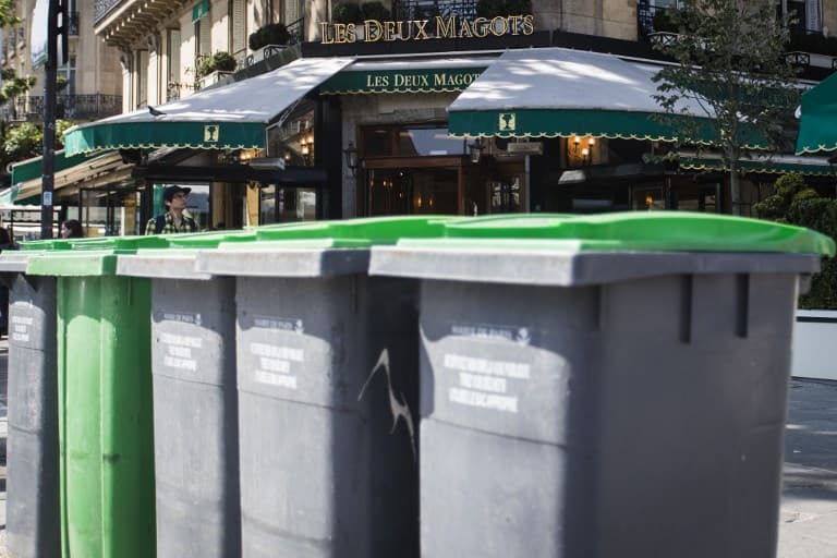 Half of Paris risks being hit by rubbish strike