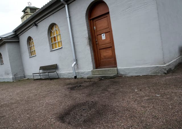 Police probe attempted arson against Jewish chapel in Malmö