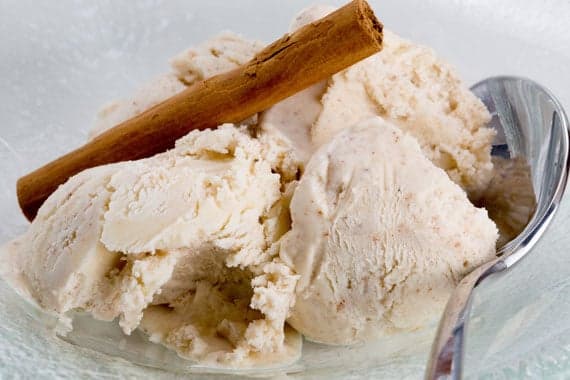 Recipe: How to make cinnamon ice cream