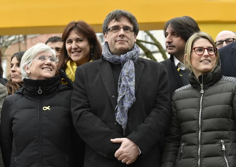 Spanish government apparently willing to accept Puigdemont as 'symbolic' president
