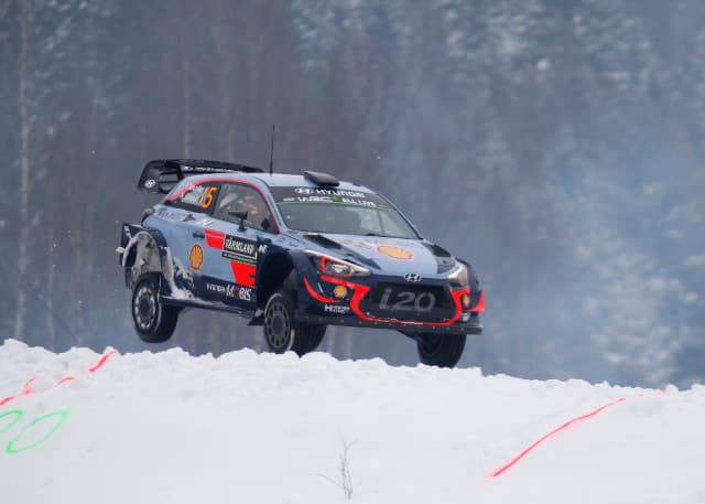 Snow king Neuville wins 'ice and snow' Rally of Sweden